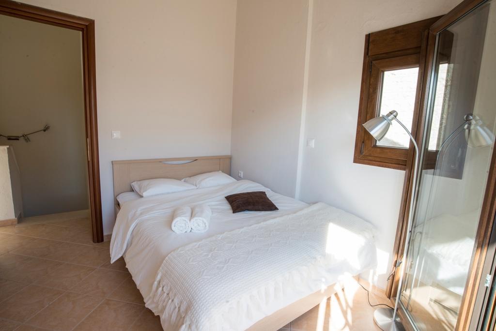 Bouganvillia Homes Nikiti  Chambre photo