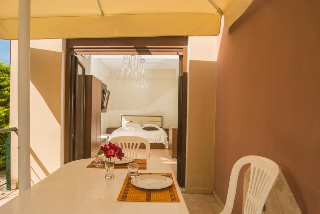 Bouganvillia Homes Nikiti  Chambre photo